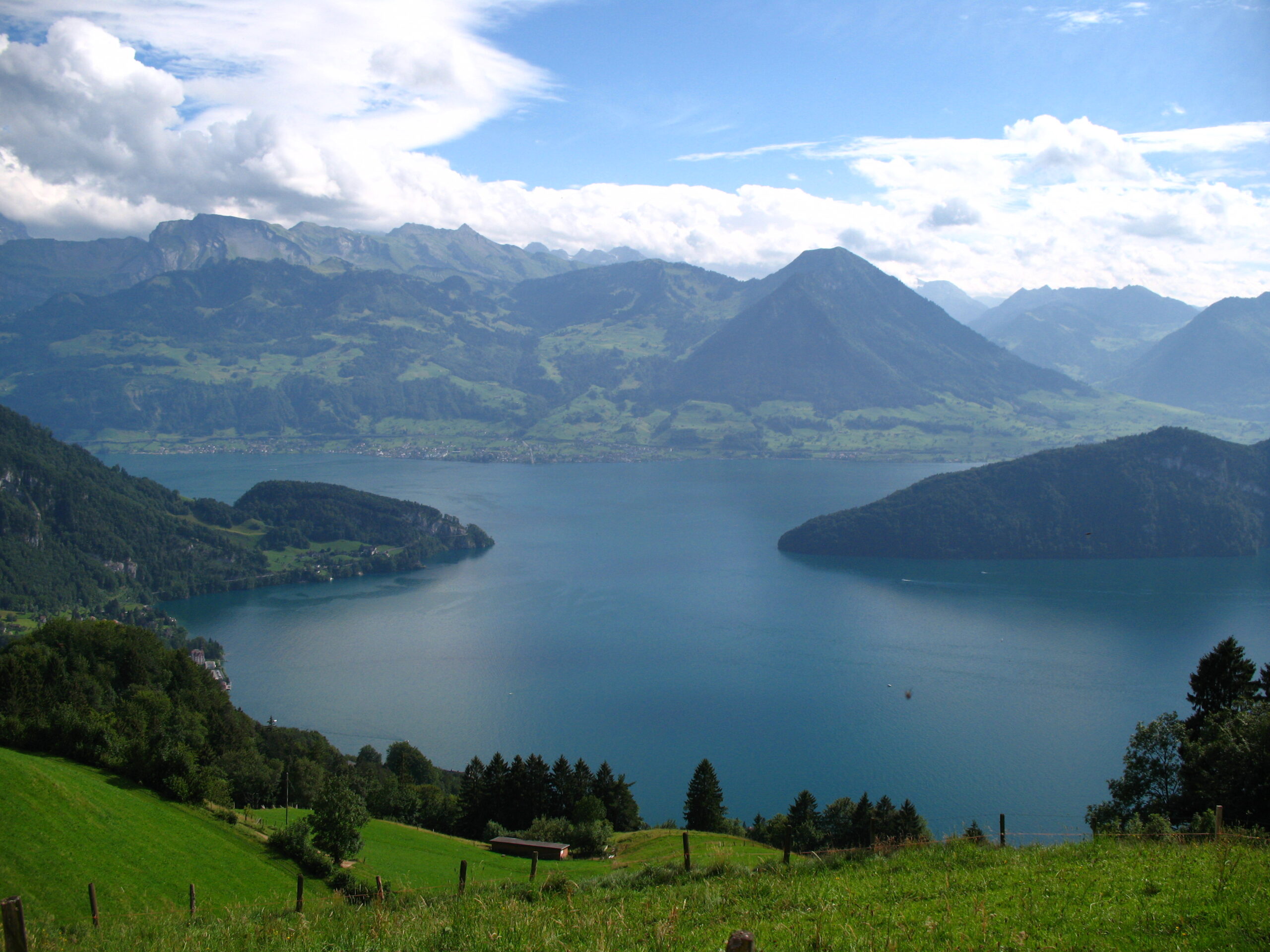 Blick auf den Vierwaldstättersee bei Vitznau